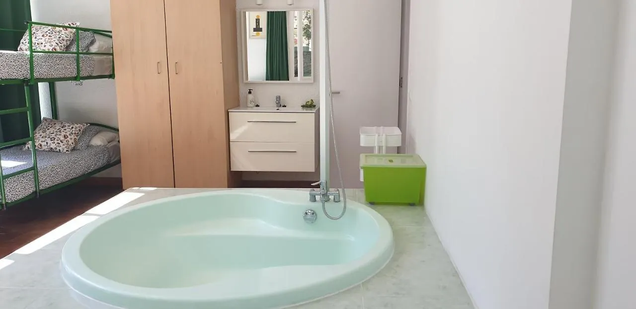 Casa Con Jardin A 45 Metros De La Playa. Es. Villa Palamos